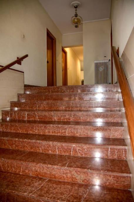 Apartmán Ομορφο Διαμερισμα Atény Exteriér fotografie